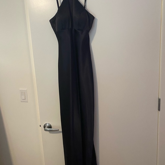 Evening dress - Picture 2 of 4